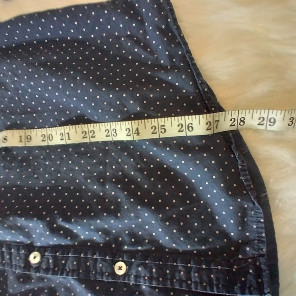 3/$15 American Eagle Outfitters classic fit mens button down shirt XL - Picture 4 of 8